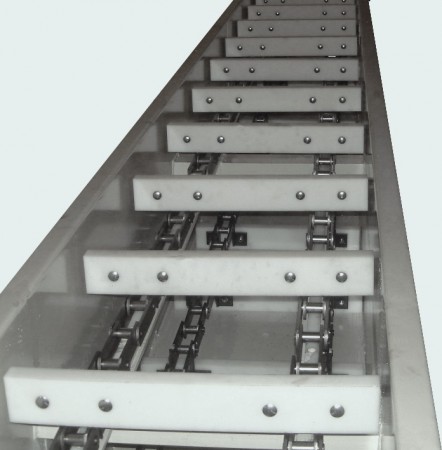 Transportador de Corrente Redler, em caixa metálica- Indústria de Madeira, Resíduos Florestais, Rações, Cereais e Farinha 